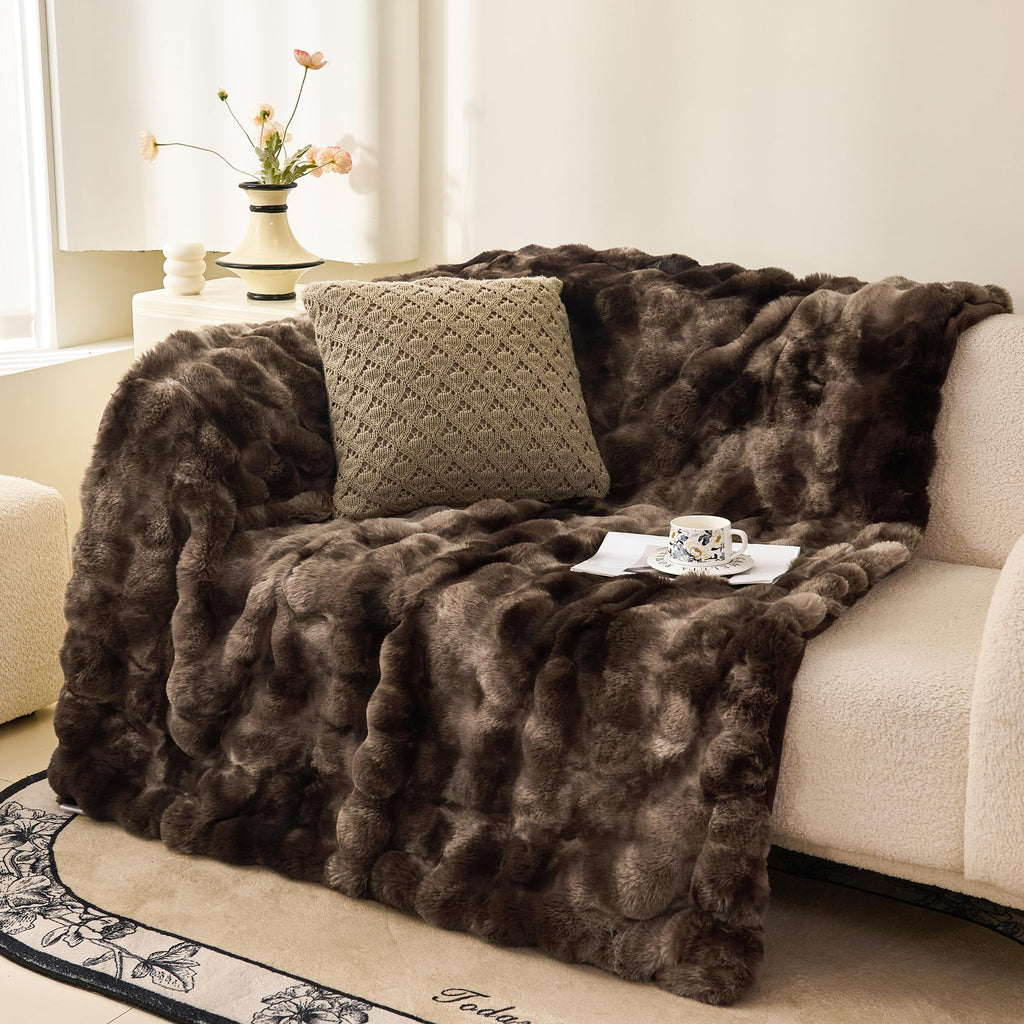 Soft Fluffy Faux Fur Throw Blanket 50"x60", Bubble Plush Texture