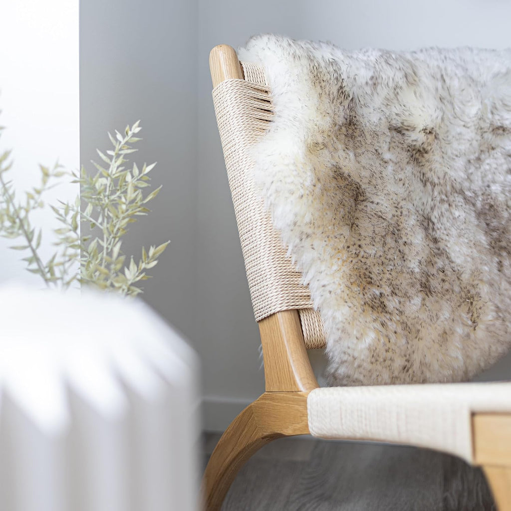 Sheepskin Fur Rug Long Hair, Snow Peak