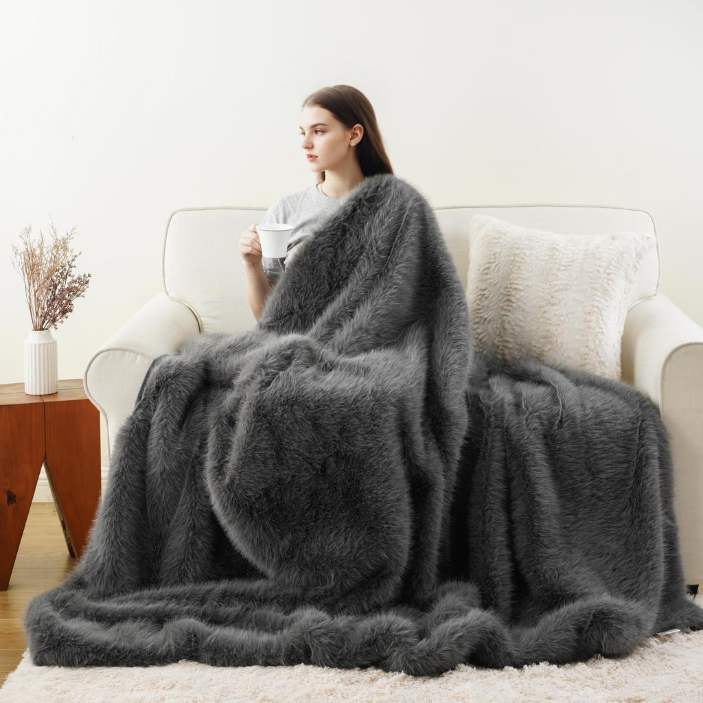 Grey Faux Fur Throw Blanket, Fluffy Grey Fur Blankets, 60"x80"