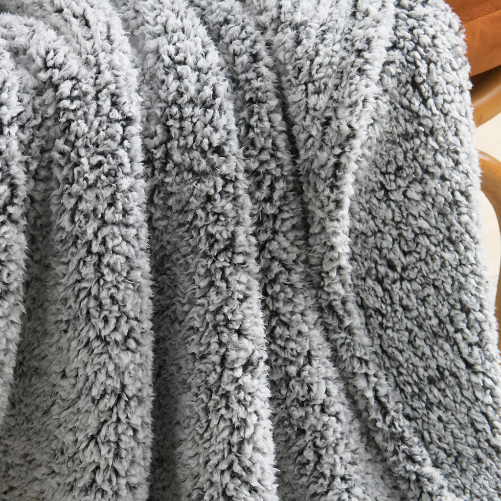 Ultra Soft Fleece Sherpa Blanket Queen Size, Lightweight Cozy Boho Bed Blanket with Decorative Tassel, Pattern