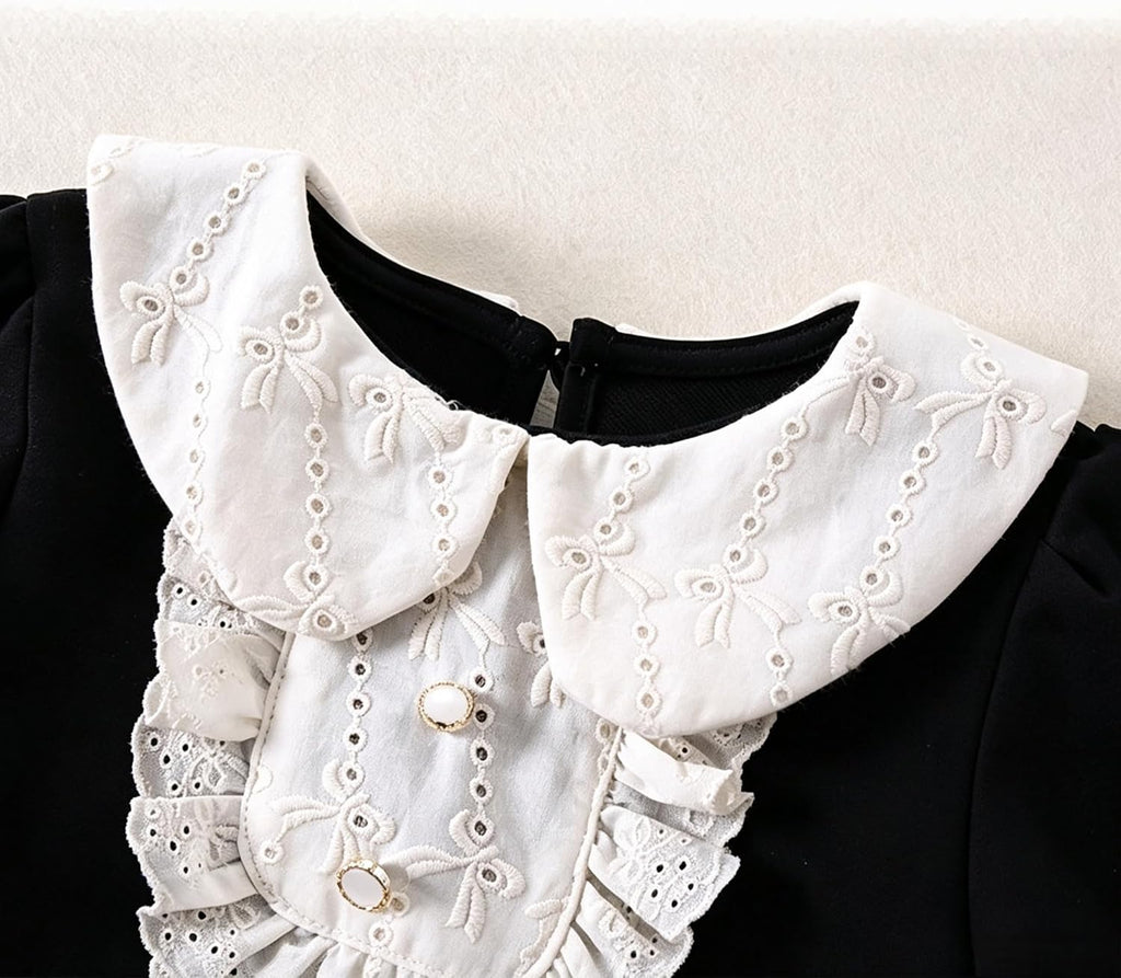 Vintage Newborn Girls Black Lace Trim Peter Pan Collar Bubble Romper