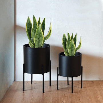 Modern Plant Pots, Large Planters with Stand, Set of 2 Decorative Planters, Metal Plant Pots with Drainage Holes