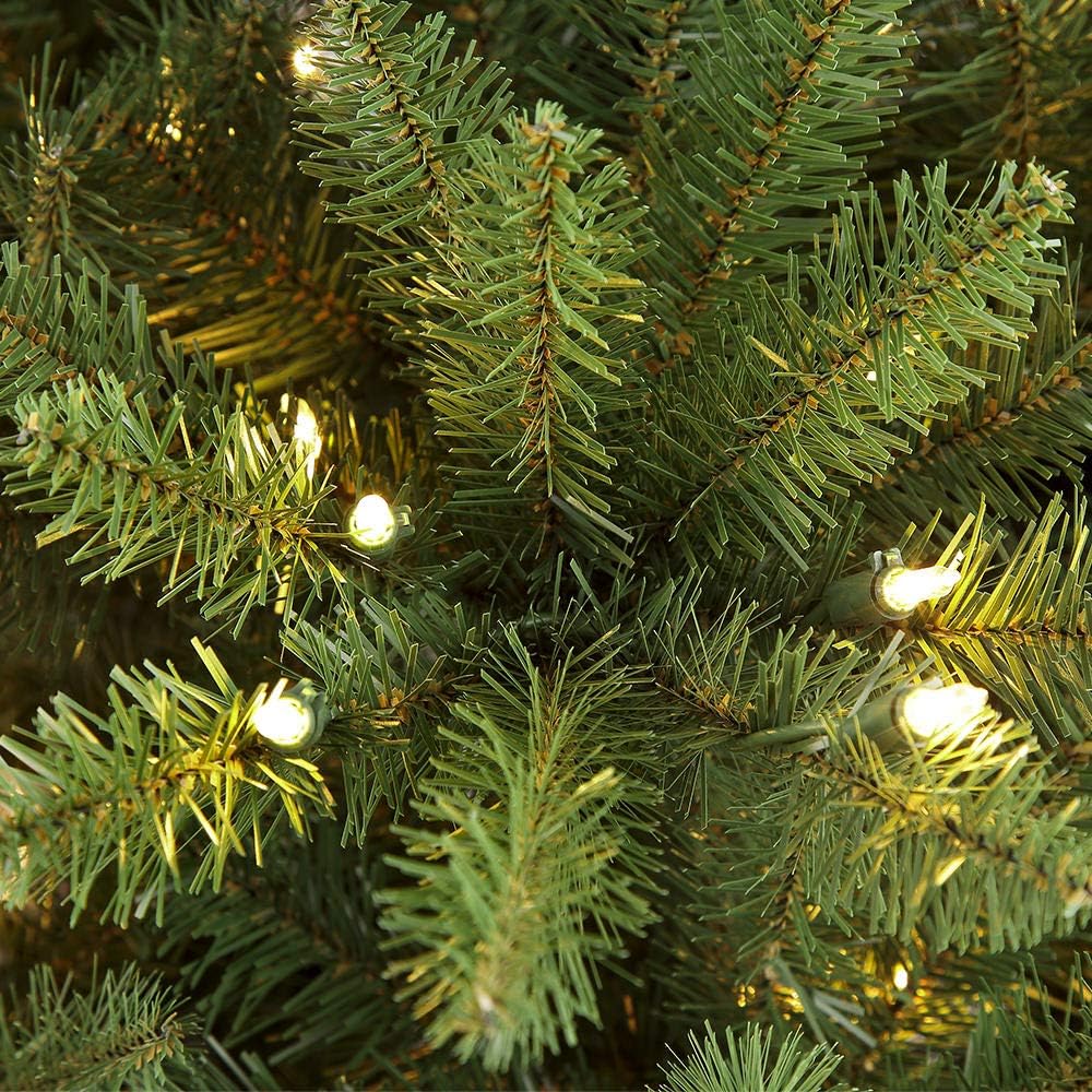 7.5 Foot Pre-Lit Elegant Series Fraser Fir Artificial Christmas Tree with 600 UL Listed Clear Lights, Green