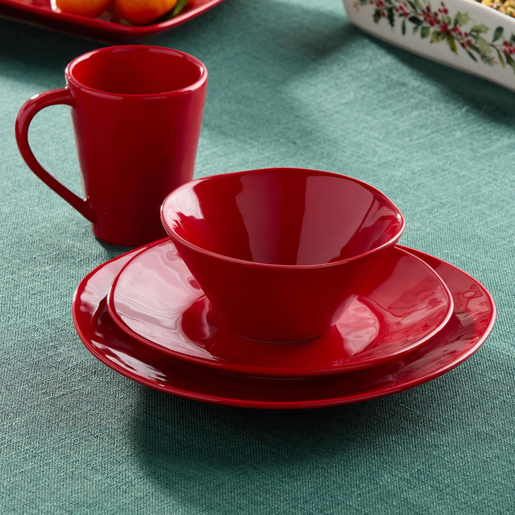 Berry Red Christmas 16pc Dinnerware Set, Stoneware Holiday Tableware Service for 4 with Plates, Mugs & Bowls, Mix