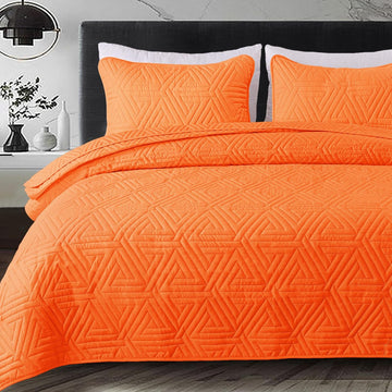 Soft King Quilt Set for All Seasons, 3-Piece Ultrasonic Geometric Quilts Bedding Set, Lightweight Reversible
