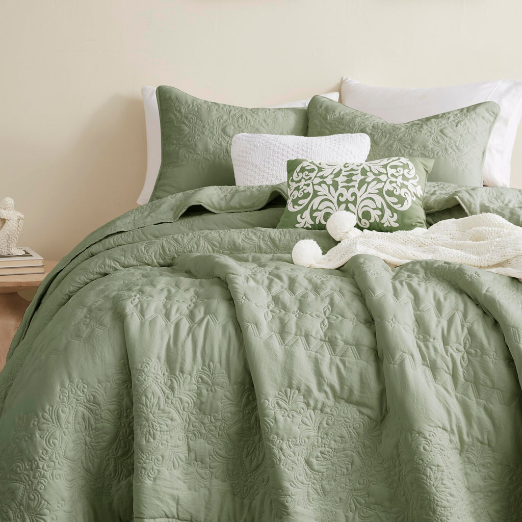 Boho Sage Green Quilt King Size Bedding Sets with Pillow Sham, Bohemian Lightweight Soft Bedspread Coverlet