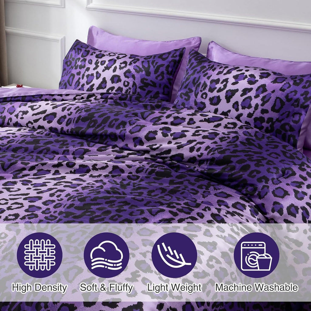 A Nice Night Leopard Printed，Satin Silky Soft Quilt Sexy Luxury Super Soft Microfiber Comforter Quilt Bedding