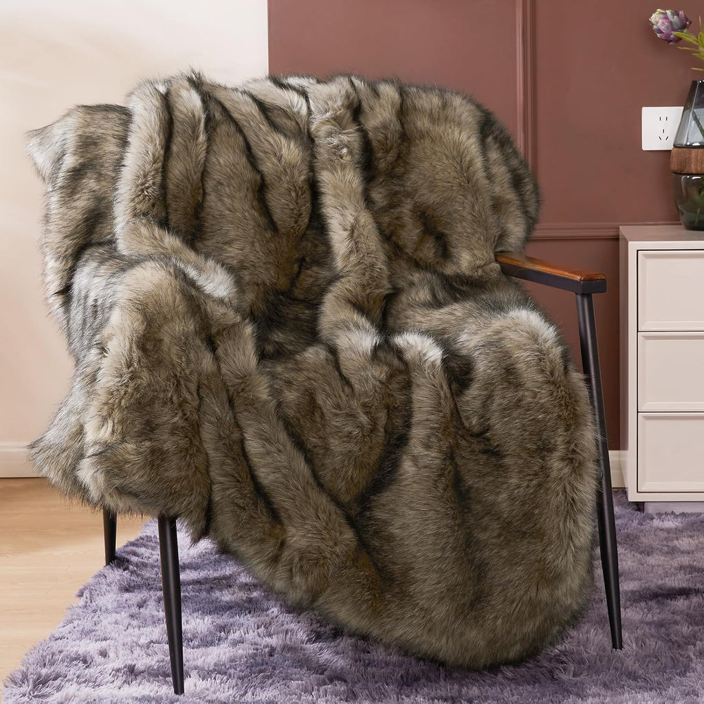 1000GSM Faux Fur Throw Blanket, Super Thick Warm Cozy Heavy Blankets for Couch Bed Sofa, Plush Fuzzy Elegant Soft