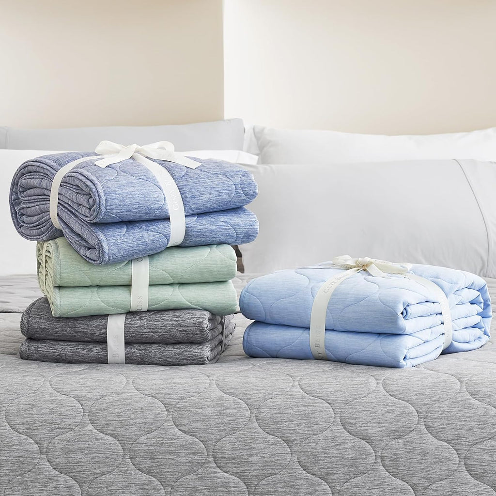 Cooling Dual-Sided Blanket for Hot Sleepers, Q-Max>0.46 Lightweight Soft Breathable Bed Blanket, Double Side Cooling