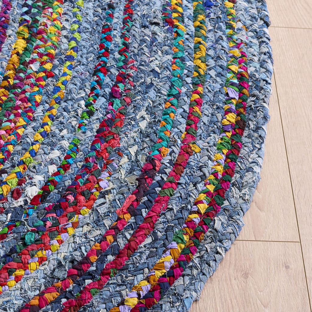 Braided Oval Rug, Blue & Red BRD250L