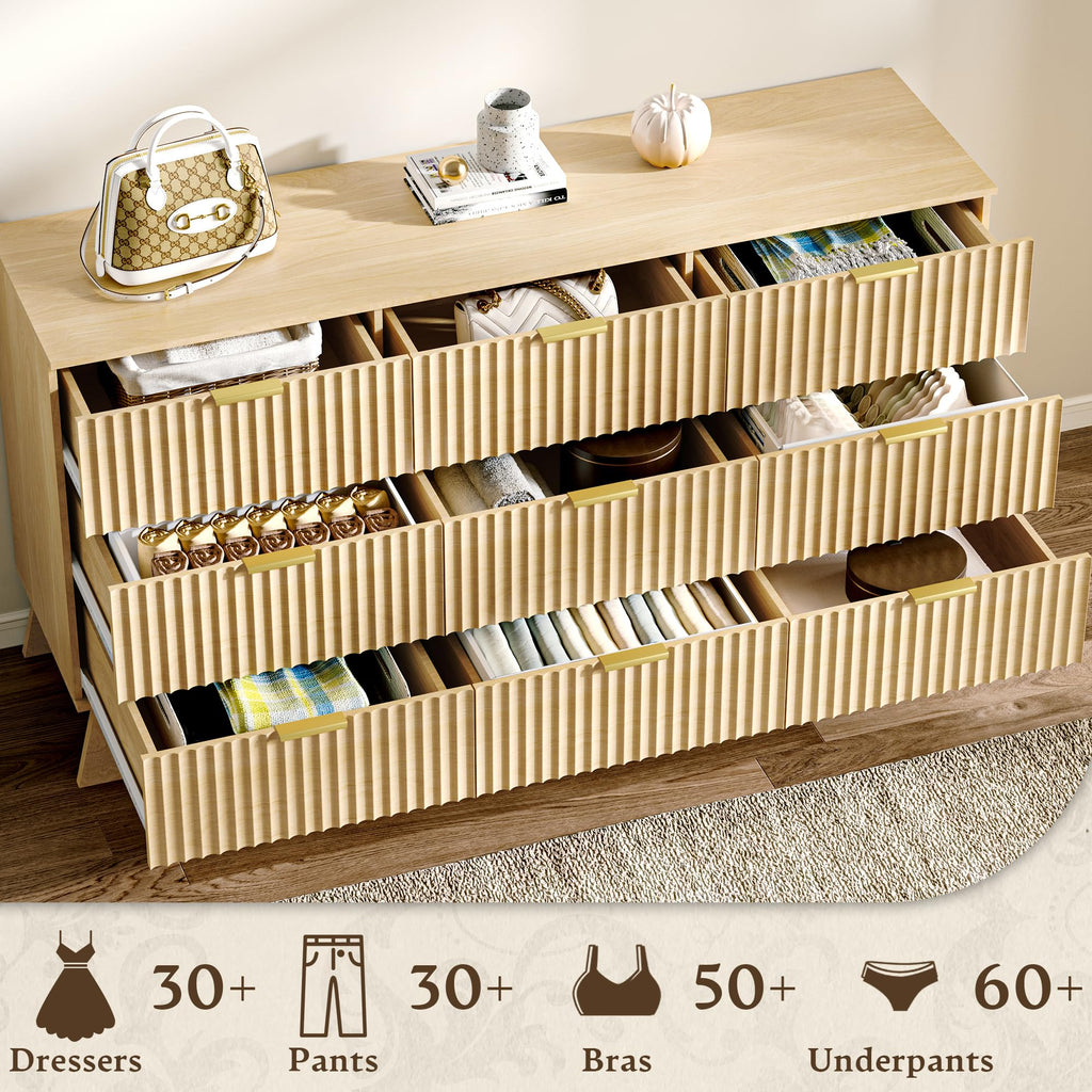 Fluted Dresser with 9 Drawers, Oak