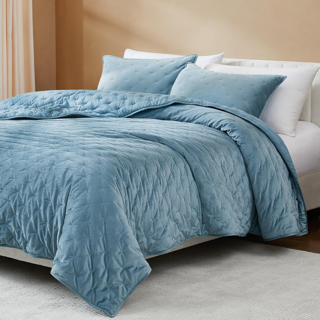 Quilt Set, 3-Piece Cozy Velvet Bedding with Matching Shams, Embroidered Stitch Design (Haven Blue - California