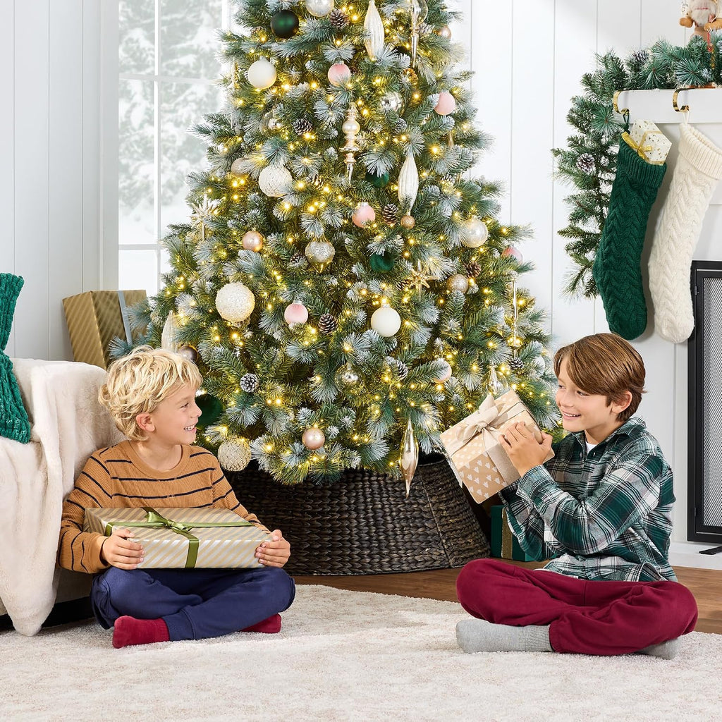 7.5ft Pre-Lit Scotch Pine Christmas Tree, Premium Frosted Pre-Decorated Artificial Holiday Decor w/ 1,320 Branch