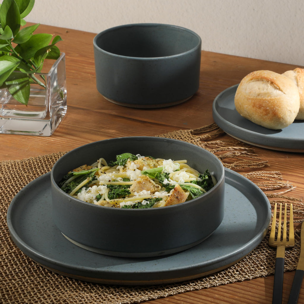 Tatum Premium Porcelain Matte Reactive Glaze 16-Piece (Service for 4) Plates and Bolws Stackable Dishes Ceramic