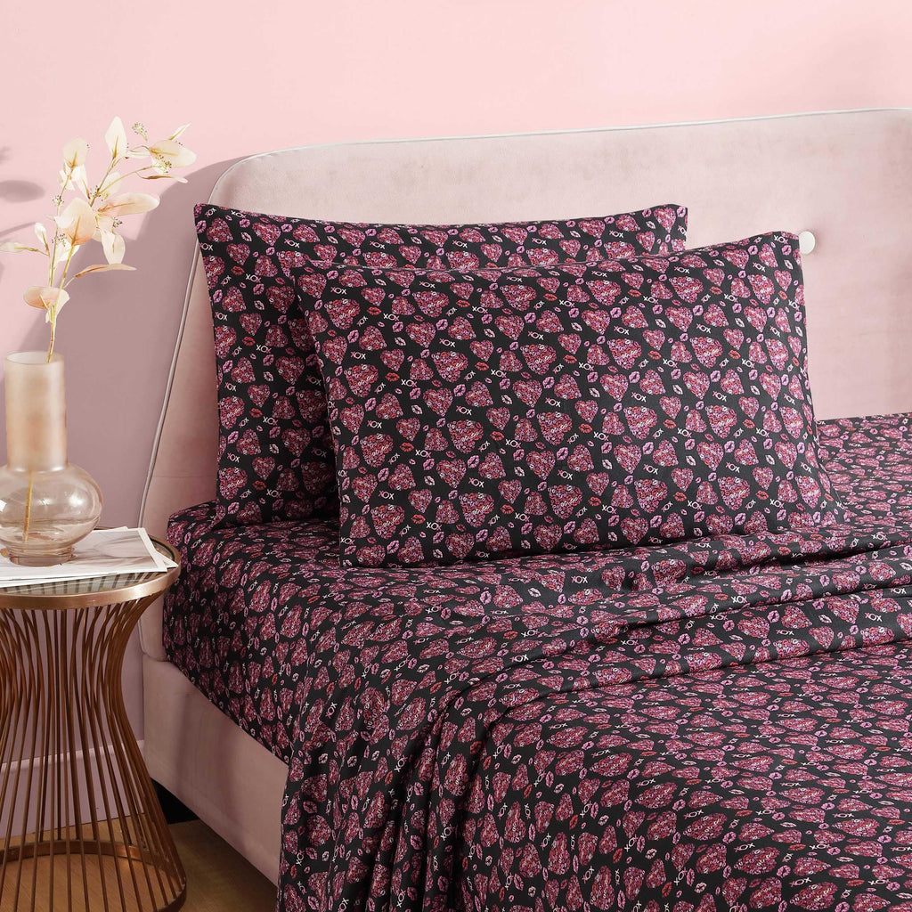 Full Size Sheet Set with Pillowcases, Deep Pockets