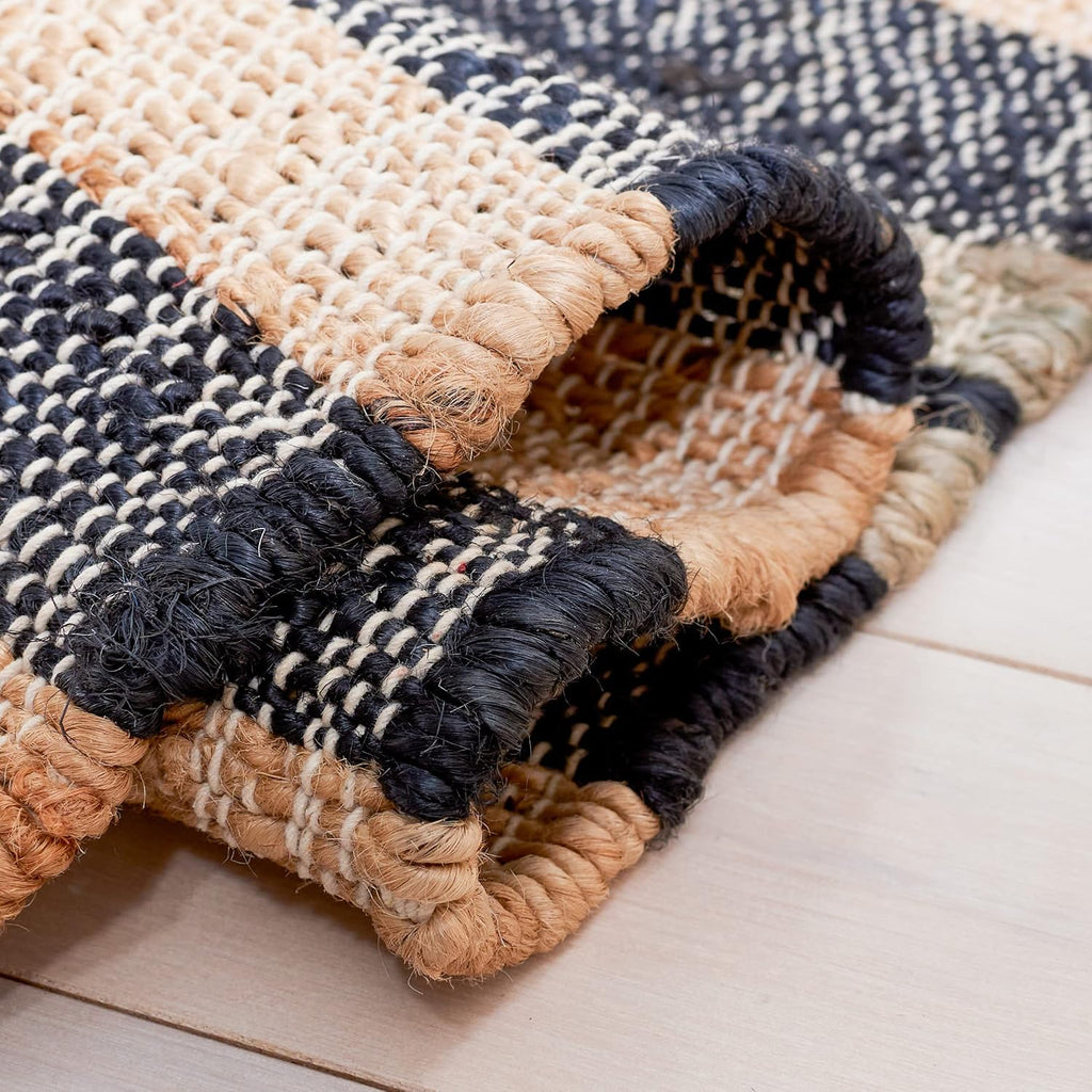 Kilim Collection Area Rug, Natural & Black, Handmade Flat Weave Jute, Ideal for High Traffic Areas (KLM709A)