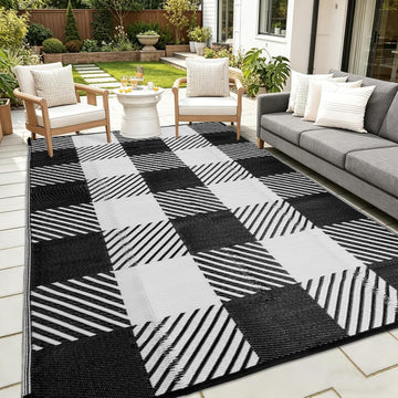 Reversible Waterproof Outdoor Rug, Black & White Checkered