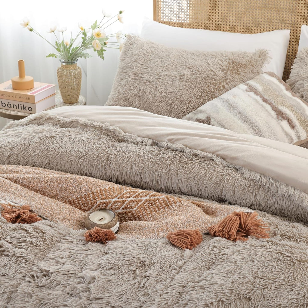 Fluffy King Size Comforter Set, Oatmeal Faux Fur Comforter Set 3 Pcs | Luxury Fuzzy King Bedding Set, Soft Plush Bed