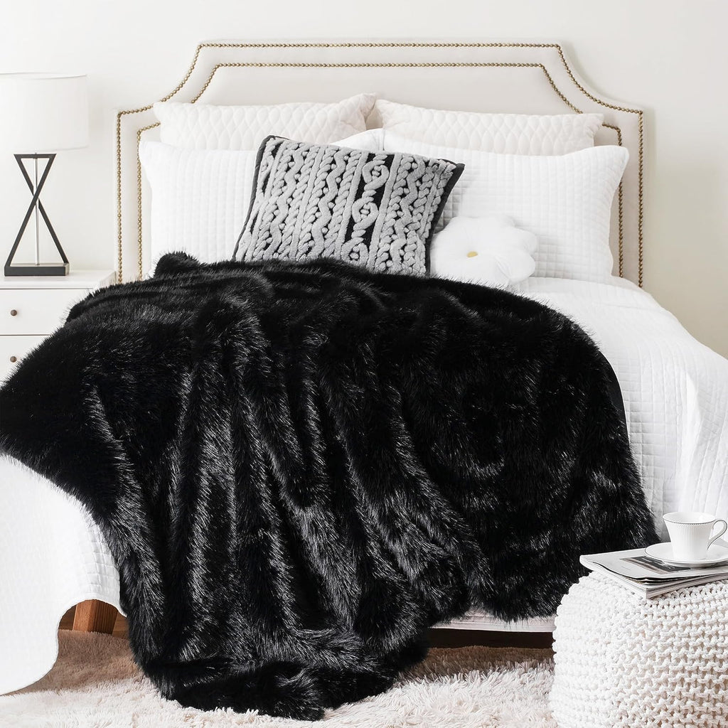 Luxury Fluffy Black Faux Fur Throw Blanket, Black Blanket for Couch, Sofa, Chair, Bed, Plush Fuzzy Cozy Fur Throws