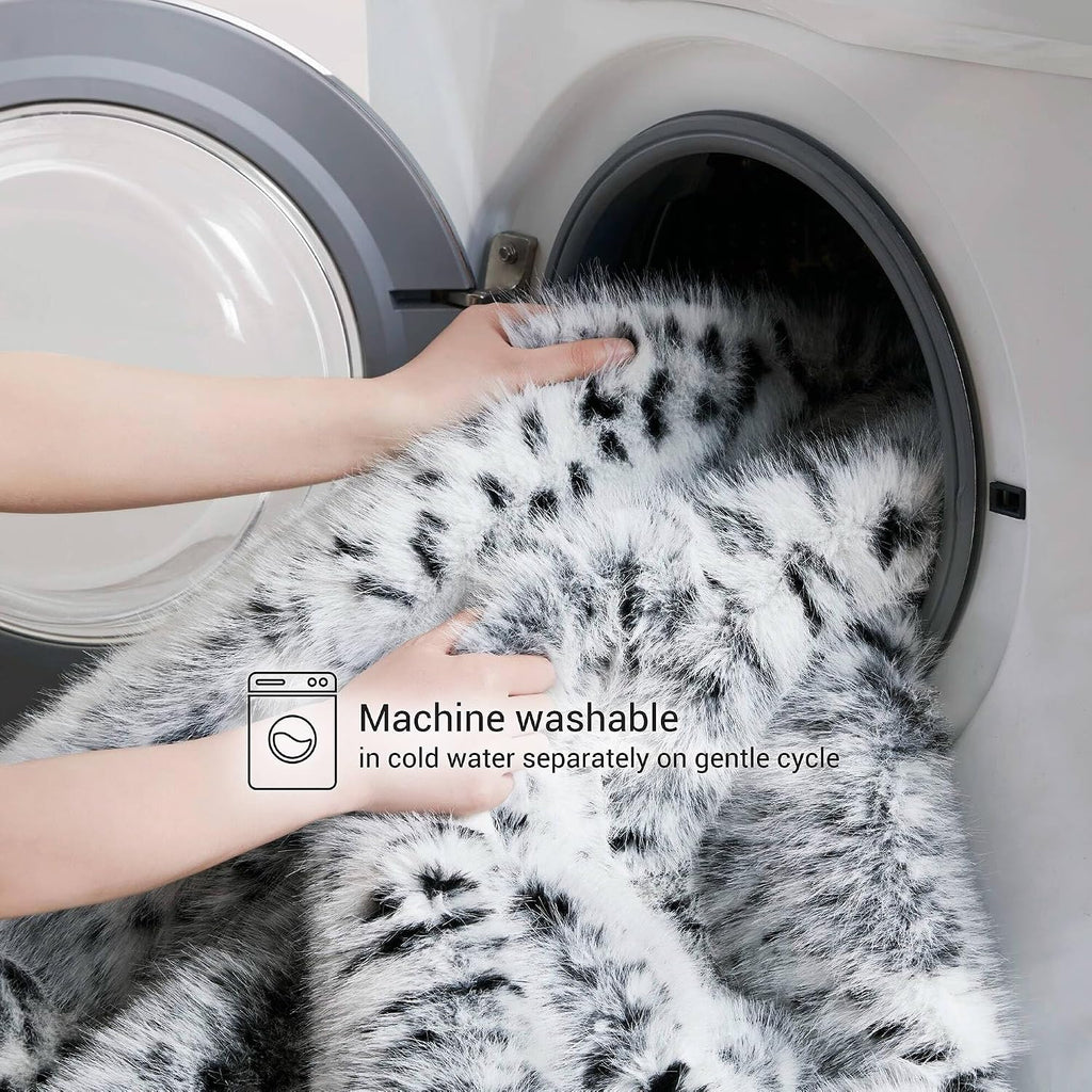 Faux Fur Throw Blanket - Ultra Soft & Sustainable, Reversible Velvet Back, 800GSM Plush, Gift-Ready Packaging - Snow