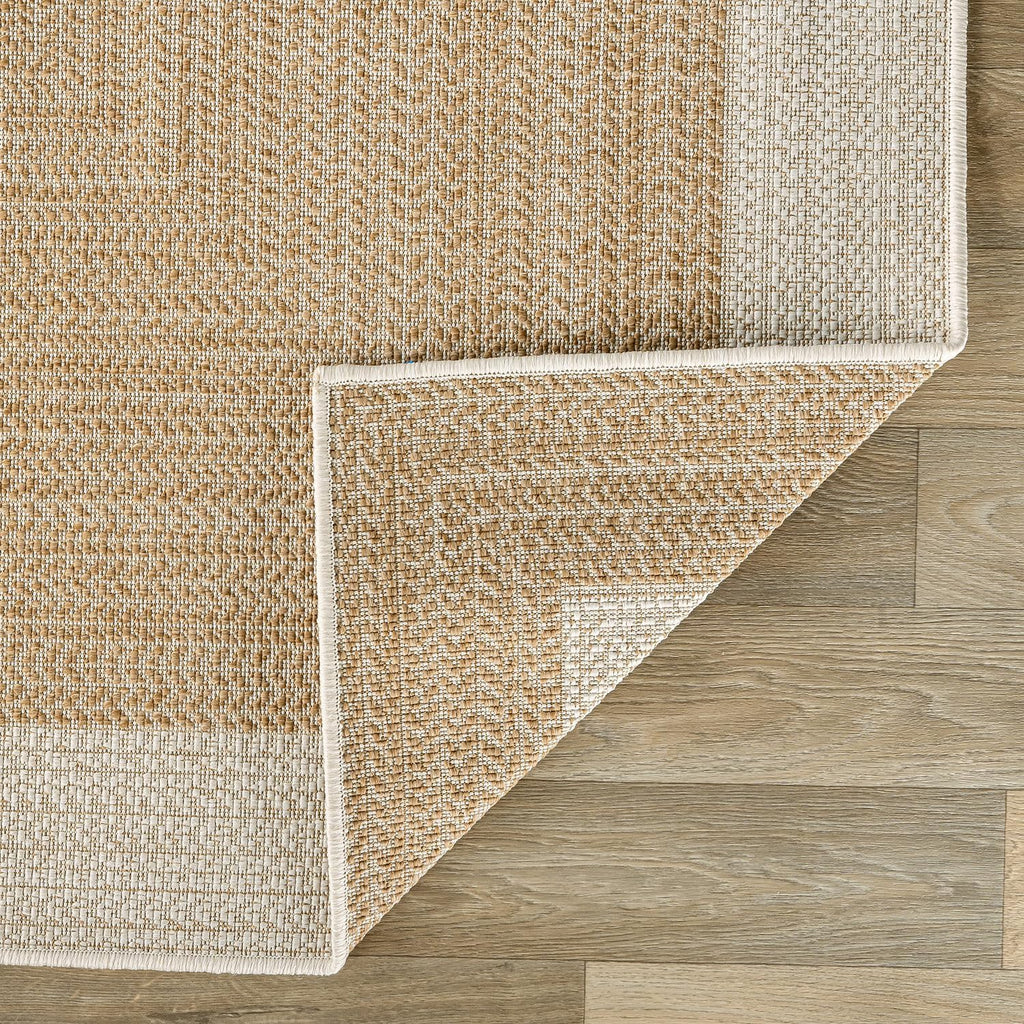 Indoor/Outdoor Geometric Weather Resistant Area Rug Natural