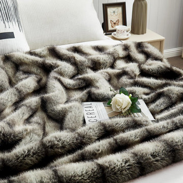 Premium Luxury Fuzzy Animal Skin Faux Fur Throw Blanket 50" x 60", High-end Reversible Cozy Thick Wolf Fluffy Fox