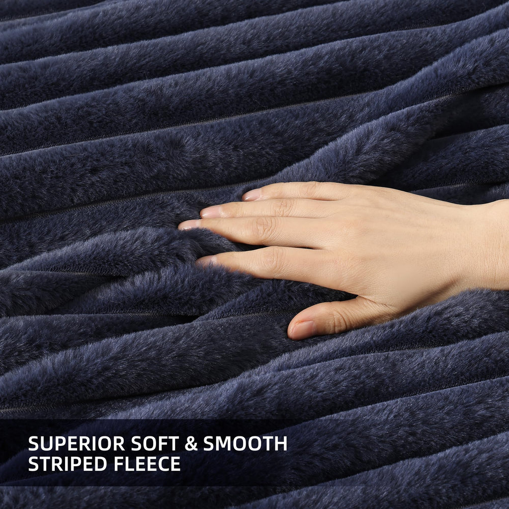 Fluffy Comforter 3 PCS - Navy Blue Fleece Bedding Set
