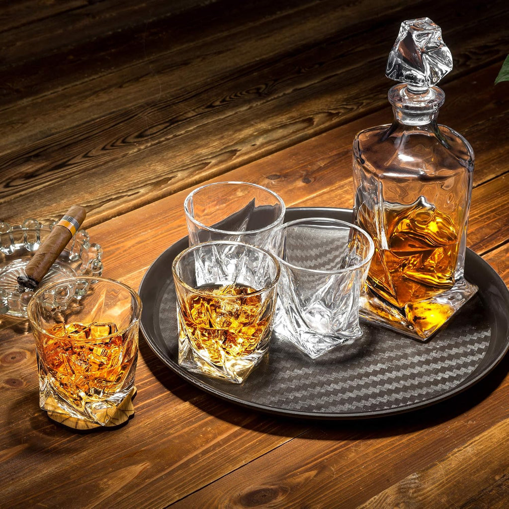 Whiskey Decanter Set Liquor Decanter with 6 Old Fashioned Glasses