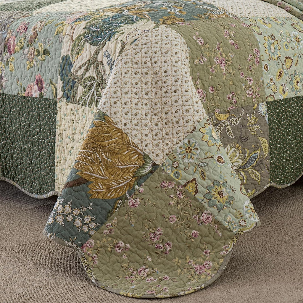 Oversized King Bedspreads Patchwork Quilt Set (120x118 Inch) | 100% Cotton Reversible Breathable Floral Quilted
