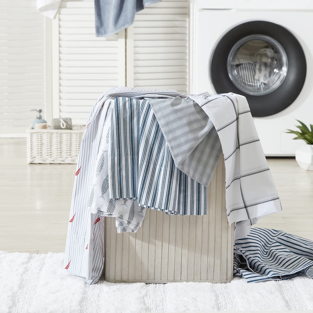 Queen Sheets, Cotton Percale Bedding Set, Crisp & Cool, Coastal Home Decor (Woodblock Fish Grey, Queen)