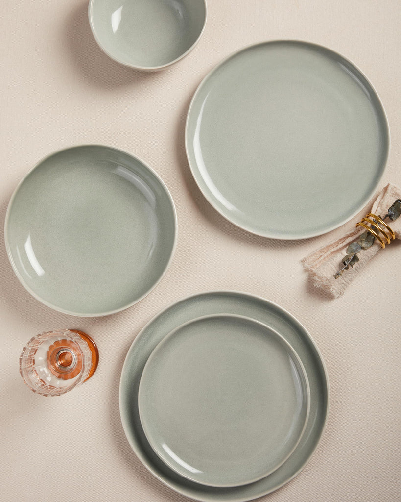 Stoneware Dinnerware Sets for 8, 24Pcs Ceramic Plates and Bowls Sets