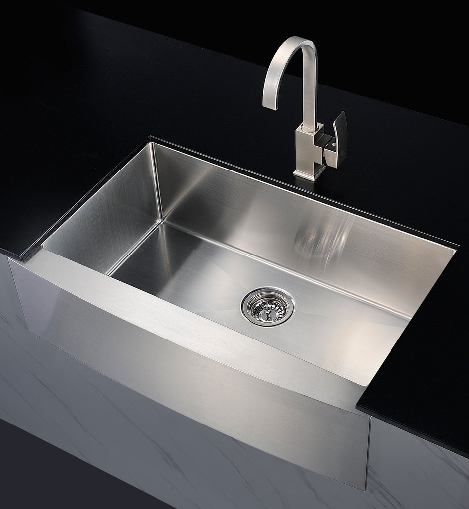 Elysian 32" Farmhouse Stainless Steel Kitchen Sink With Strainer, 16