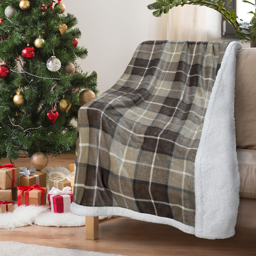 Beige Buffalo Plaid Decorative Throw TV Sherpa Blanket 50" x 60"