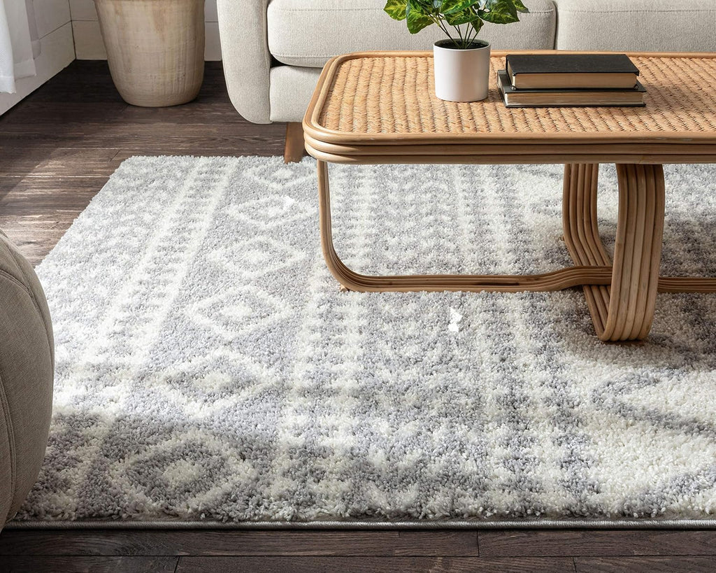 Madison Shag Cossima Grey Tribal Moroccan 5'3" x 7'3" Area Rug, Cream, 5 ft 3 in x 7 ft 3
