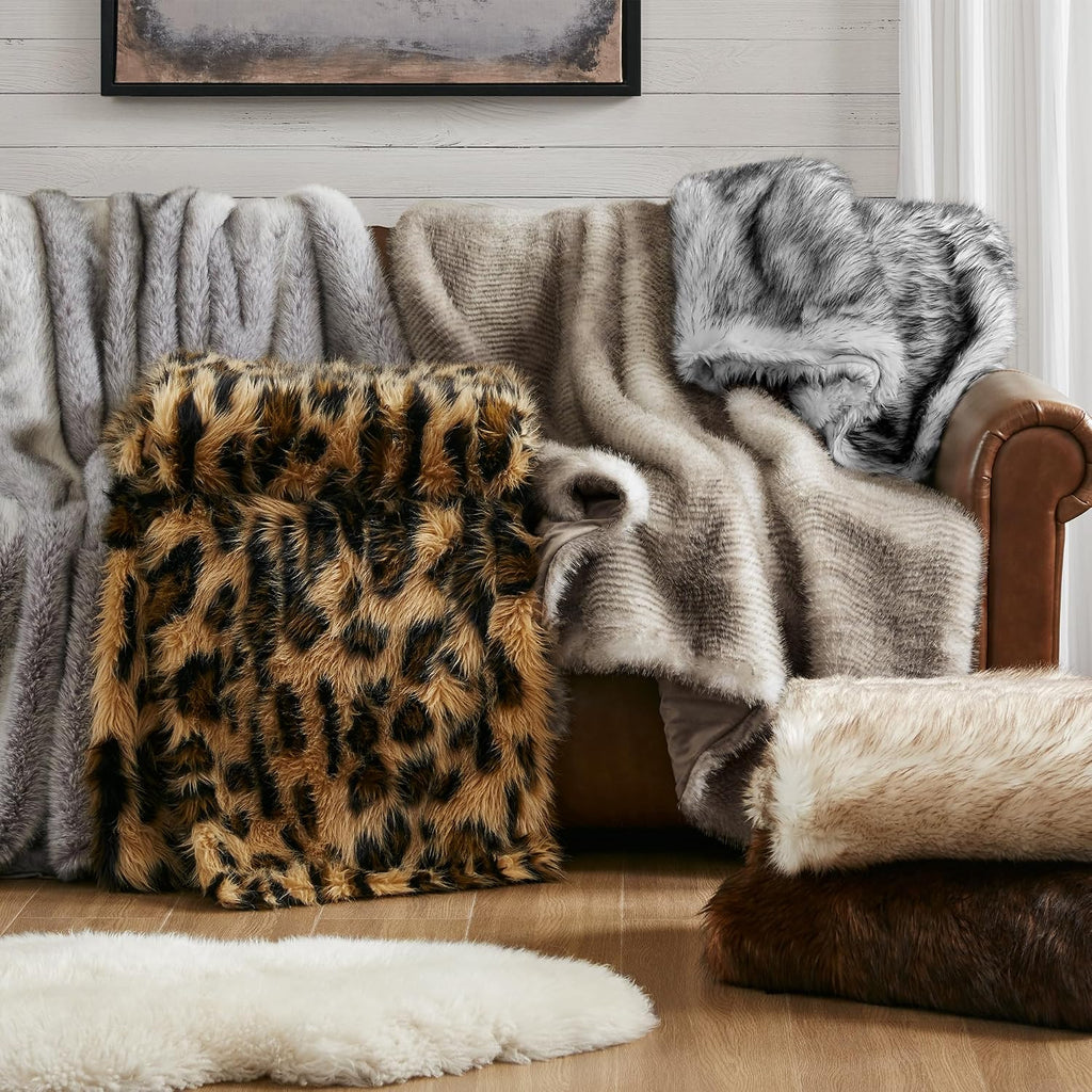 Soft Faux Fur Throw Blanket, Luxury Fluffy Grey Blankets for Couch Bed Decoration, Thick Heavy & Puzzy Throws