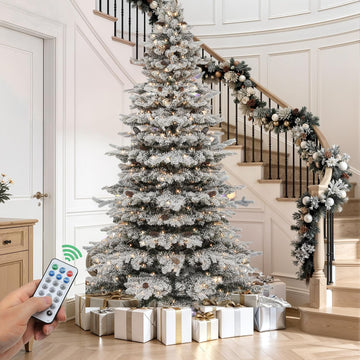 Prelit Snow Flocked Christmas Tree 7.5ft with Remote | Hinged Pine Christmas Tree w/ 550 Warm White/Multicolor