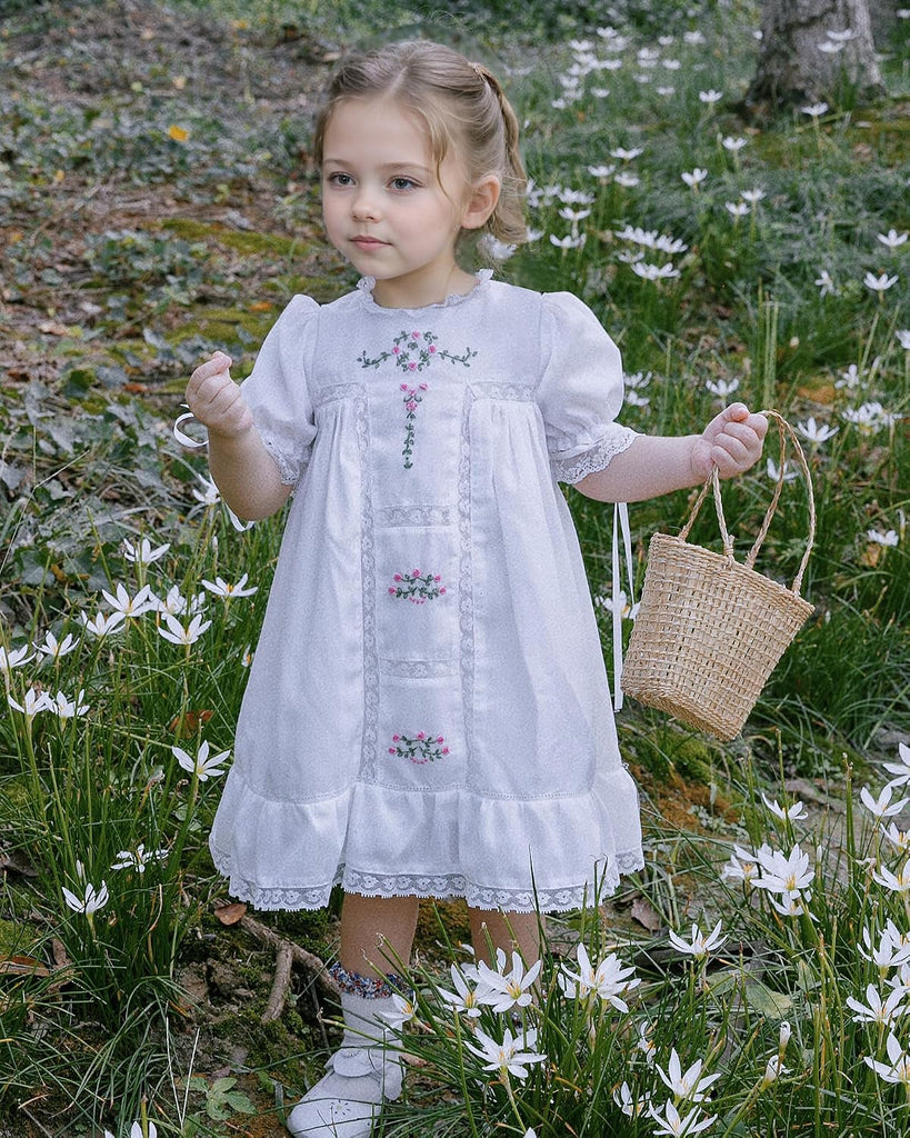 Toddler Girls White Princess Lace Dress | Vintage Floral Embroidered Heirlown Gown | Kids' Special Occasion Party