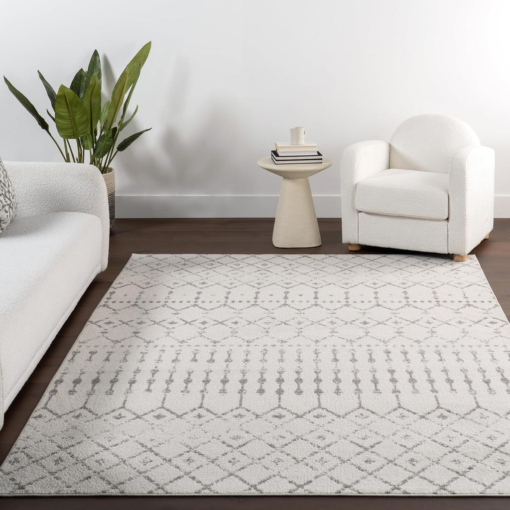 Blythe Grey Trellis Power Loomed Area Rug, 8' x 10'