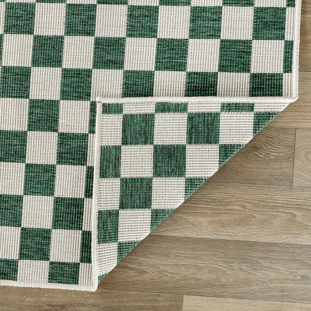 Indoor/Outdoor Checkered Weather Resistant Runner Rug Green