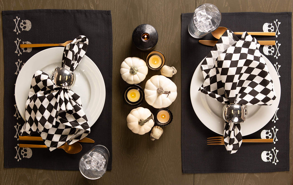 Halloween Party Tabletop Decor, Reusable & Machine Washable Cotton Fabric, Placemat Set, 13x19, Skull & Bones, 4 Piece