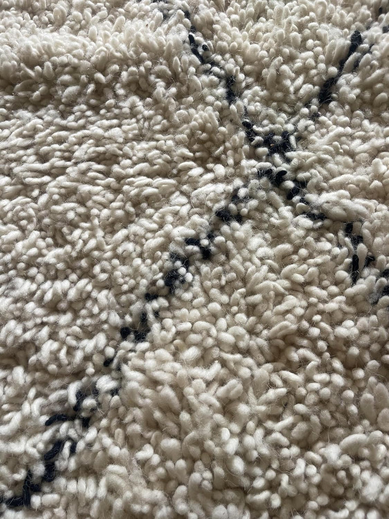 Handmade Moroccan Berber Area Rug 3' x 5', 100% Wool High Pile Shag, Beni Ourain Style, Ivory/Cream with Charcoal