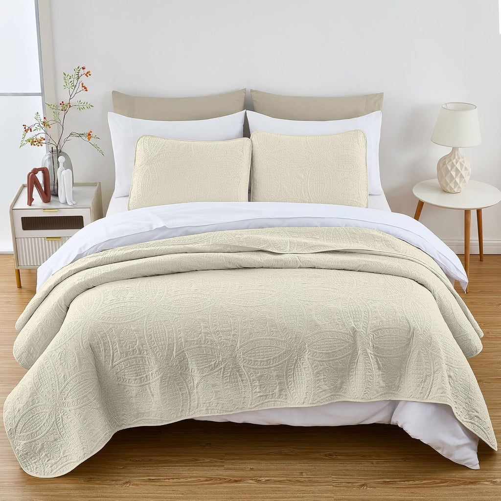 3-piece Oversized Bedspread Coverlet Set (King, Ivory)