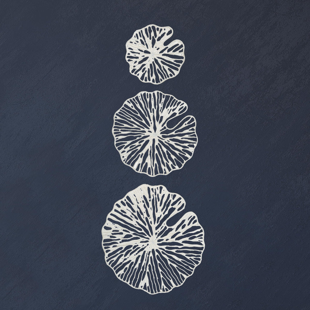 Handmade White Coral Shaped Paper & Metal Wall Decor (Set of 3 Sizes)