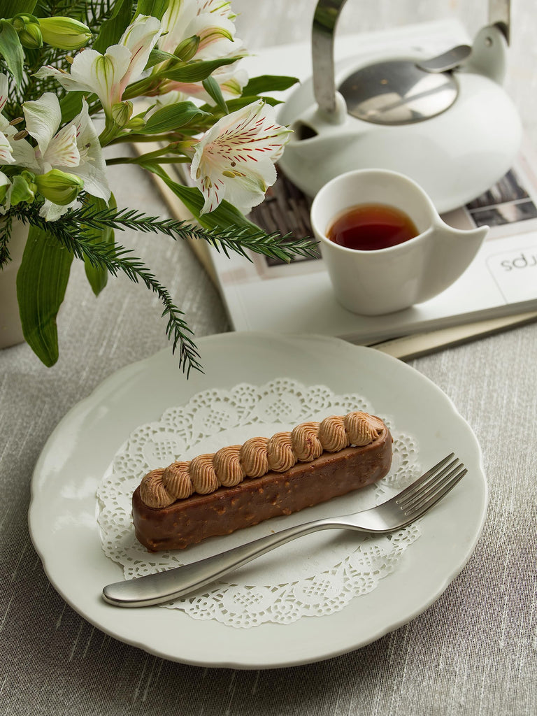 Matte Silverware Set for 12, 18/10 (60-Piece, Marettimo)