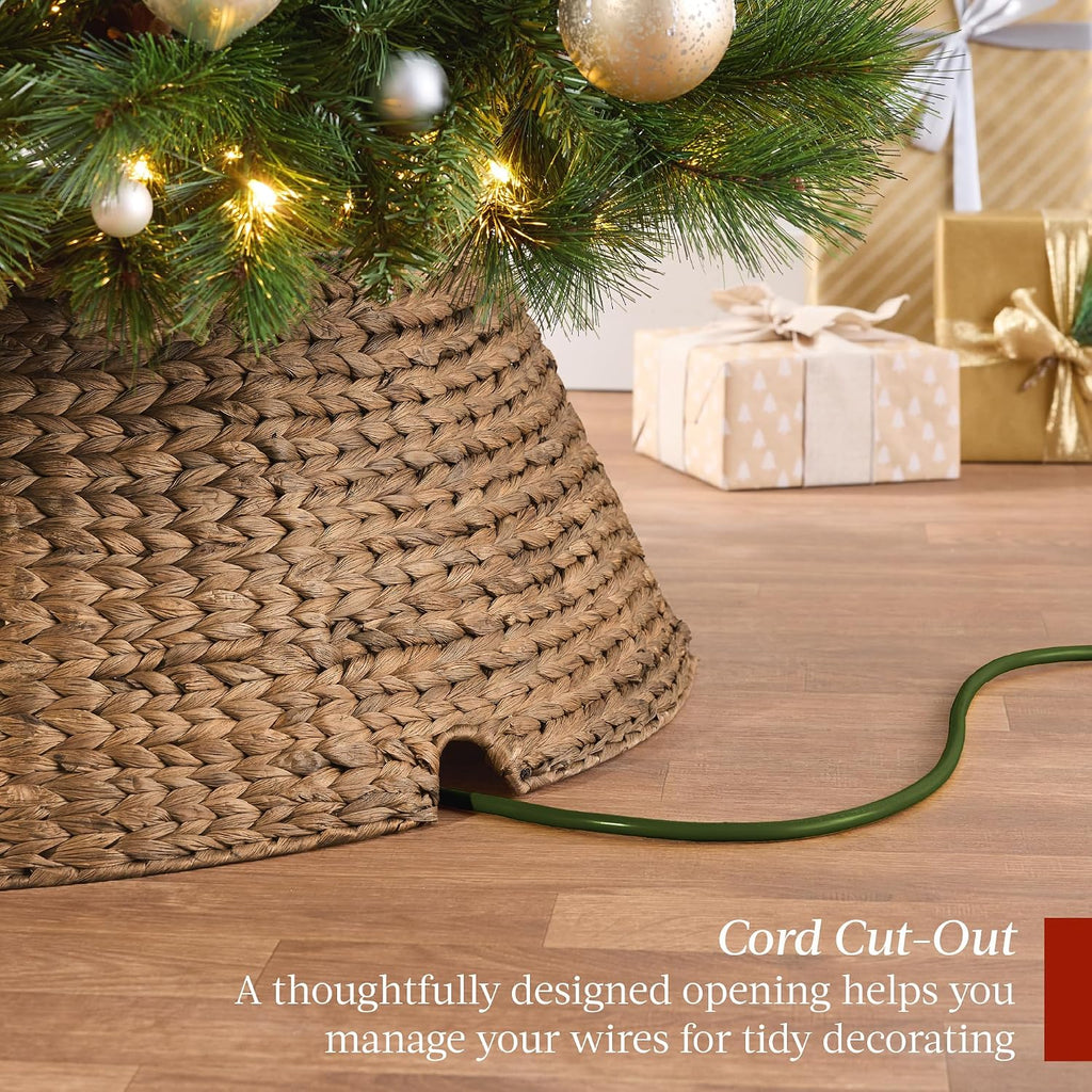24in Christmas Tree Collar, Woven Hyacinth 3-Piece Holiday Rattan Tree Skirt Accessory w/Cord Cut-Out - Chestnut