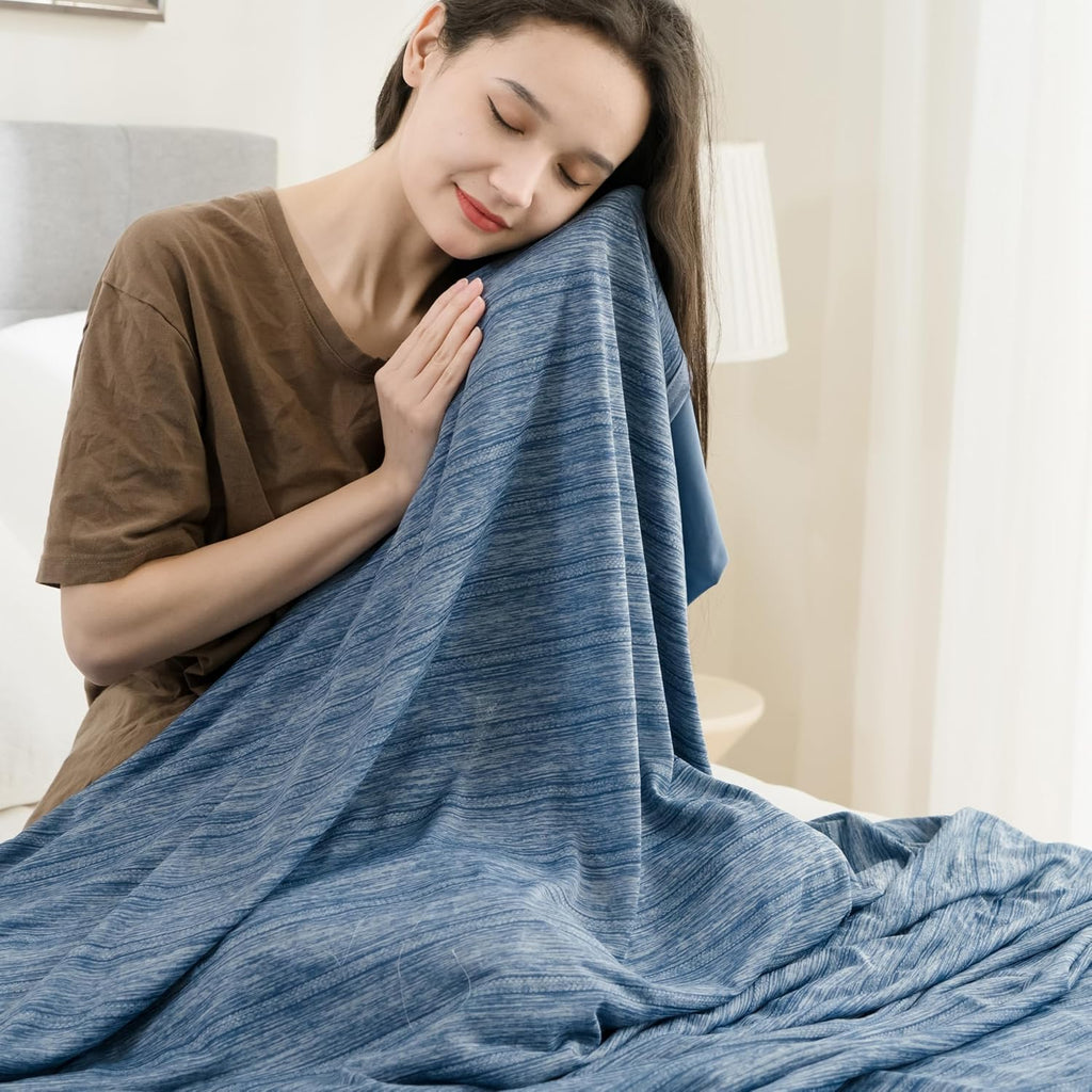 Cooling Blanket for Hot Sleepers - Soft & Lightweight Summer Cold Blanket for Night Sweats | Perfect for Bed, Couch