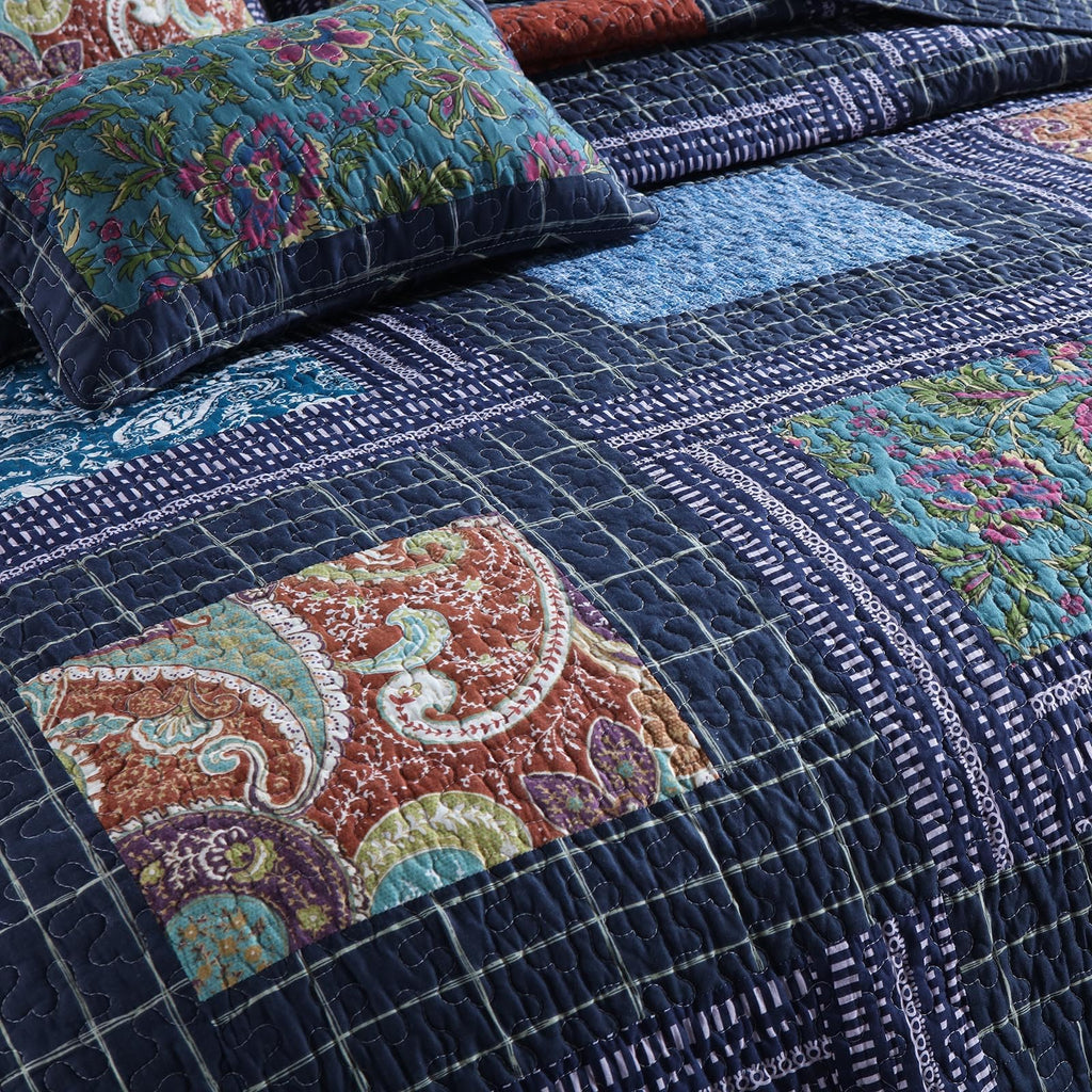100% Cotton Gorgeous Floral Quilt Set, King Size Quilted Bedding Set, Boho Reversible Navy Blue Patchwork Paisley