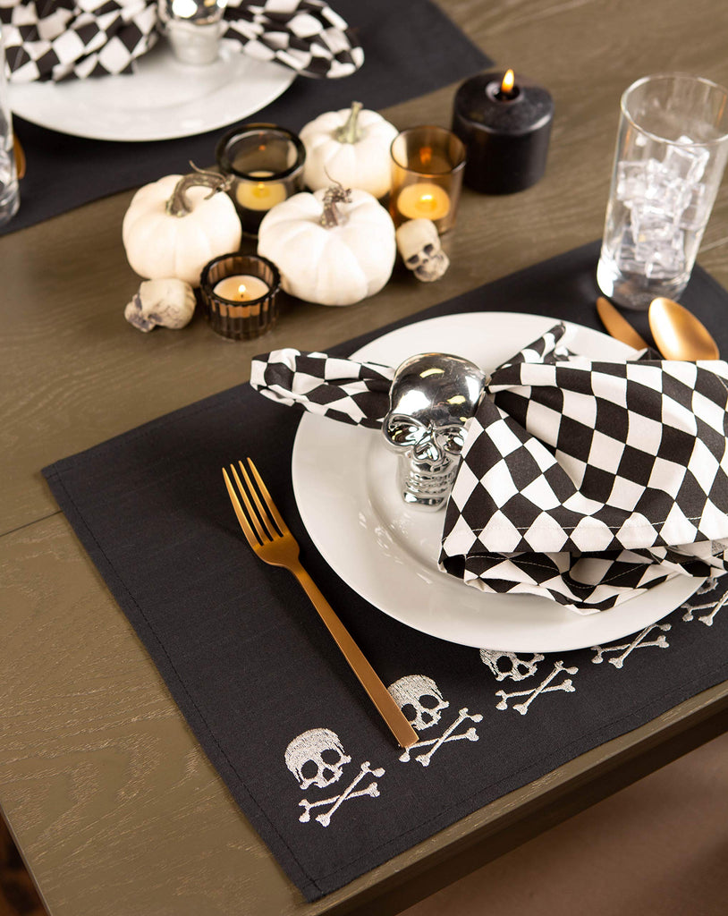 Halloween Party Tabletop Decor, Reusable & Machine Washable Cotton Fabric, Placemat Set, 13x19, Skull & Bones, 4 Piece