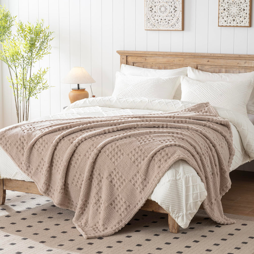 90x90 Inch Brown Waffle Blanket - Soft & Fluffy Fleece, Neutral Tan Color, Cute & Aesthetic, Perfect for Sofa