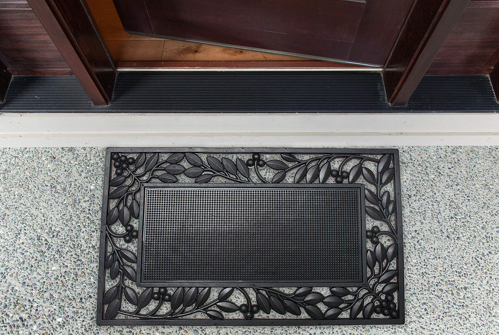 Rubber Outdoor Door Mat, All-Weather, 18x30, Leaf Border
